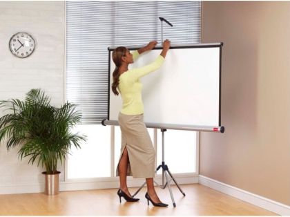 ЕКРАН НА СТОЙКА NOBO 4:3 175X132,5